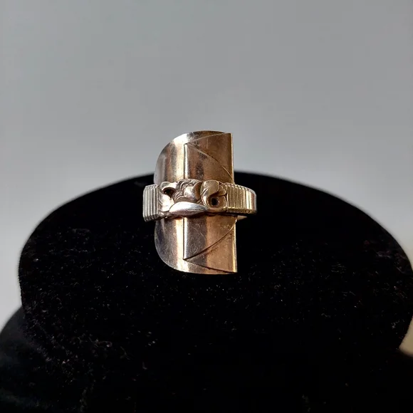 Community Large silver Ring - Picture 8 of 10